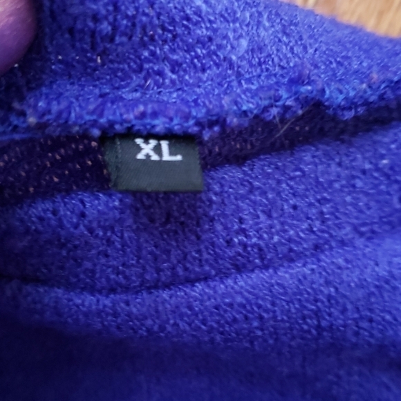 SWEATER size XL. Gently used. - Picture 3 of 3